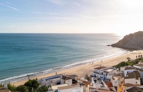 Burgau Apartment | Lovely beach apartment, sea views, rooftop terrace #1974