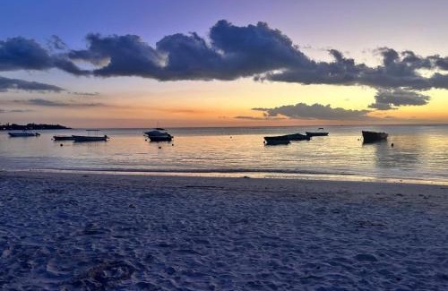 Trou aux Biches House | Lovely beach front house 3 bedrooms in Trou aux Biches Mauritius