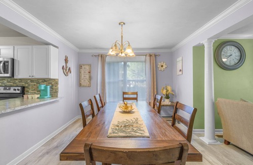 East Ocean View House | Lovely Beach House -Ocean Duplex