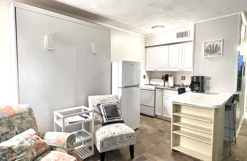 North Beach Condo | Lovely, beach view condo