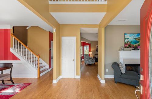 East Point House | Lovely Big House with an office in Atlanta, Close to the Airport by Deity Villas
