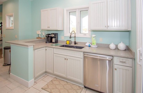 Bonito Boathouses House | Lovely Bonito Home with Sunset Views, Balconies and Resort Amenities