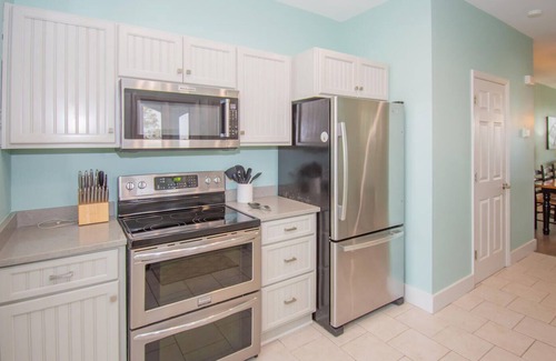 Bonito Boathouses House | Lovely Bonito Home with Sunset Views, Balconies and Resort Amenities