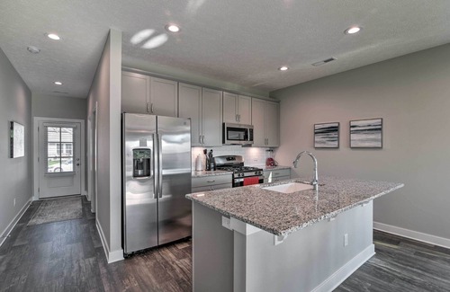 Drake House | Lovely Bowling Green Home, 10 Mi to Downtown!