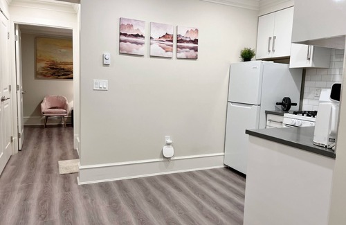 Marpole House | Lovely Brand New one bedroom suite in Vancouver