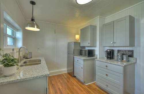 Blue Ridge House | Lovely Brick Cottage in Downtown Blue Ridge