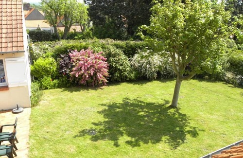 Wissant House | Lovely bright house with enclosed garden 5 minutes walk from the beach
