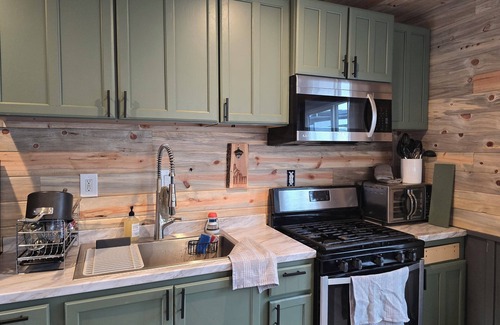 White Bird House | Lovely building with beautiful river view in charming White Bird