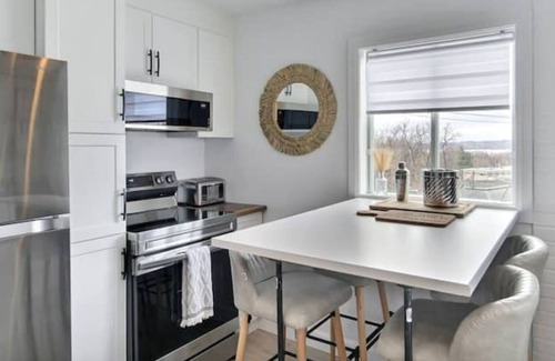 Quartier 5-4 Apartment | Lovely Calm Boho Spa & Sauna