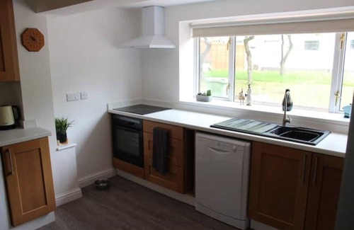 Gobowen House | Lovely canal-side cottage, with parking & wi-fi