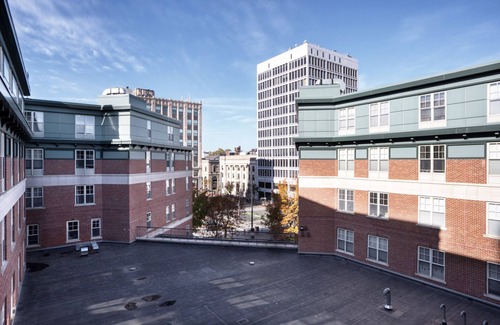 Mid-Cambridge Apartment | Lovely Central Square 2BR w/Gym, nr T, by Blueground