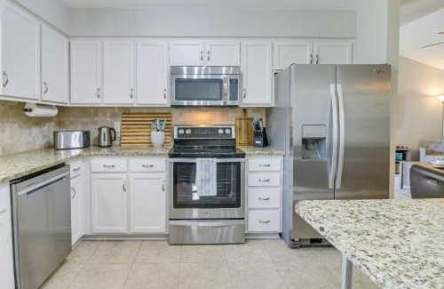 Charlotte House | Lovely Charlotte Home with Yard 9 Mi to Uptown!