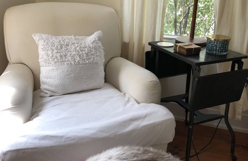 Clayton House | Lovely Clayton Village Cottage