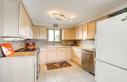 Fortescue House | Lovely Coastal Home By Delaware Bay: Walk to Beach