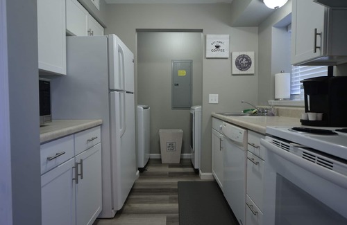 Overland Condo | Lovely condo fully remodeled just minutes from West Port Plaza
