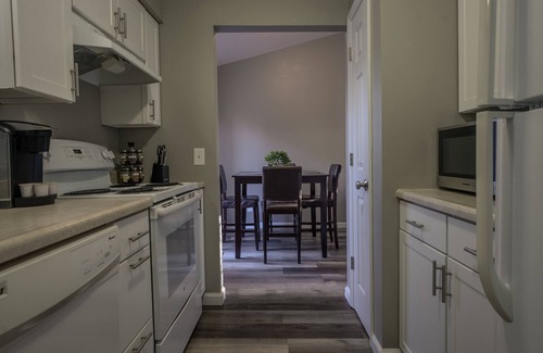 Overland Condo | Lovely condo fully remodeled just minutes from West Port Plaza