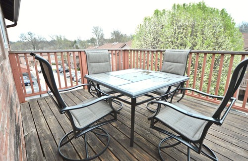 Overland Condo | Lovely condo fully remodeled just minutes from West Port Plaza
