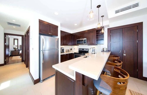 Playa Flamingo Condo | Lovely Condo Infinity Pool & Breakfast