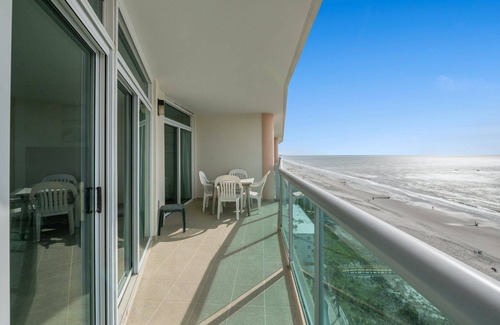 Crescent Beach Condo | Lovely Condo, Direct Oceanfront Views, Pools | Crescent Keyes - 1209