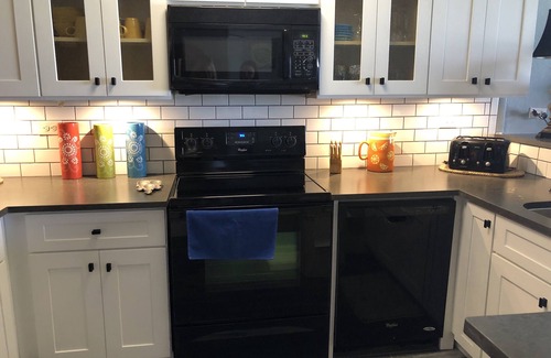 Biltmore Beach Condo | Lovely condo with 1 bedroom with king bed, 2 bathrooms, great views of the gulf