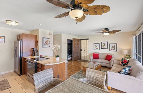 Honalo Condo | 🌴Lovely cooler elevation condo with ocean views. Well equipped.🌴