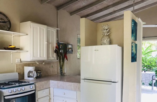 Rockley Cottage | Lovely cottage close to the beach