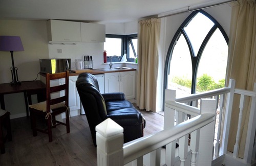 Lauragh Cottage | Lovely Cottage in the Cork & Kerry Mountains. Stunning Views A Hikers Paradise