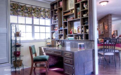 Georgetown House | Lovely Cottage Rental with Waterfall on San Gabriel River near Austin, Texas