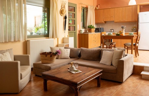 Nea Tirintha House | Lovely Country House near Nafplio
