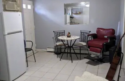 North Arlington Apartment | Lovely, Cozy and Charming 1BD Basement Apartment