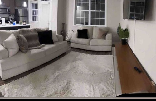 Romeoville Apartment | Lovely cozy spacious two bedroom, one bathroom