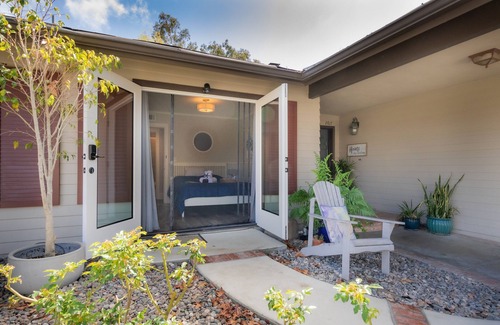 Del Mar Heights House | Lovely Del Mar Retreat Private Entrance 1BD 1BA
