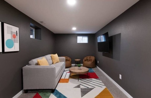 Highlands House | Lovely Denver Retreat W/ Cozy Fire Pit & Games!