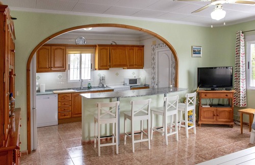 San Luis Villa | Lovely detached villa with private pool on spacious plot