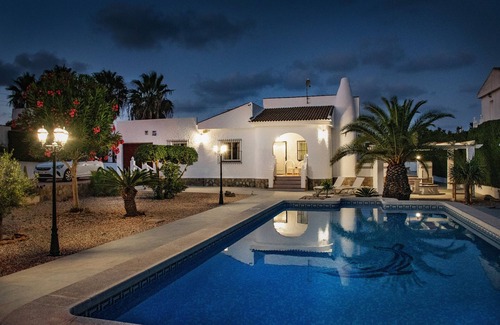 San Luis Villa | Lovely detached villa with private pool on spacious plot