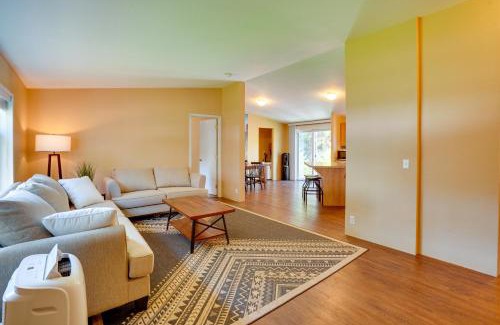 Detroit House | Lovely Detroit Home with Deck - Walk to Town!