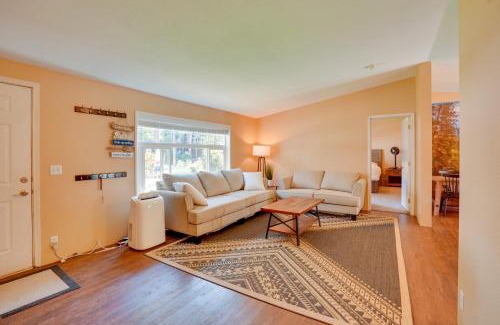 Detroit House | Lovely Detroit Home with Deck - Walk to Town!