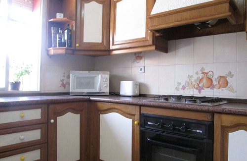 Valdelagrana House | Lovely Private House,Pool,Garden,Wi-fi BBQ Parking