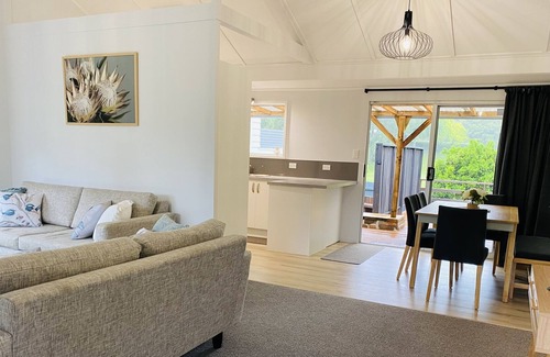 Tauranga House | Lovely family holiday home