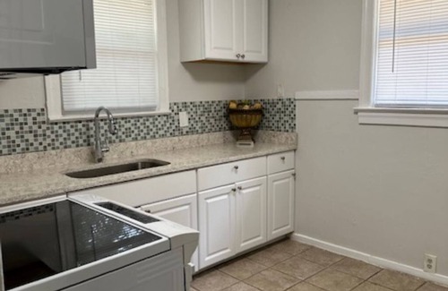 Northside Ski Chalet | LOVELY FAMILY HOUSE WITH LARGE GARDEN JACKSONVILLE