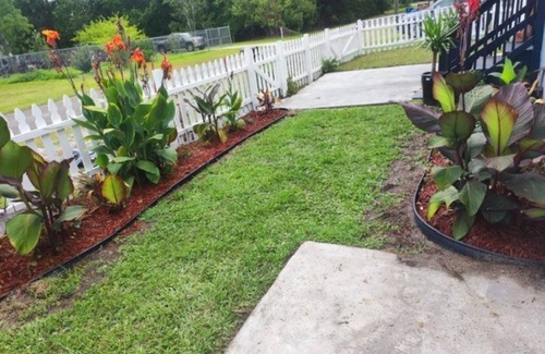 Northside Ski Chalet | LOVELY FAMILY HOUSE WITH LARGE GARDEN JACKSONVILLE