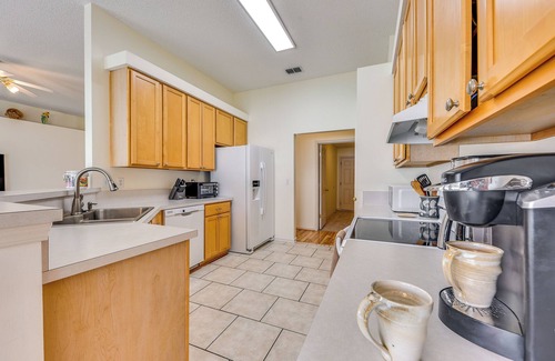 Fernandina Beach House | Lovely Family Home w/Lanai, 6 Mi to Amelia Island