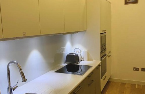 Laurieston Apartment | Lovely Flat Meadow Castle Royal Mile