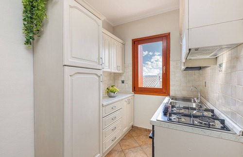 Pittulongu House | Lovely flat "Shanti House Olbia" with Wi-Fi, Air Conditioning, Garden and Terrace