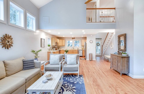 Folly Beach House | Lovely Folly Beach Home Just Steps to the Beach!