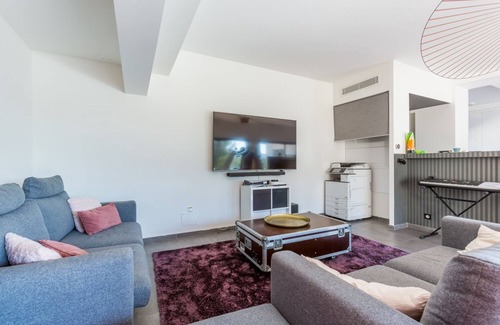 Le Puy-Sainte-Reparade House | Lovely House for your holidays. Pool, perfect place to discover famous PROVENCE