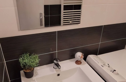 Saint-Lo Apartment | Lovely, fully-equipped studio in Saint-Lô town center