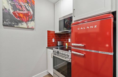 Durango - Purgatory Condo | Lovely, fully remodeled getaway near Purgatory with fireplace, balcony, & patio