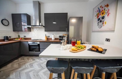 Georgian Quarter House | Lovely Georgian Townhouse in city centre