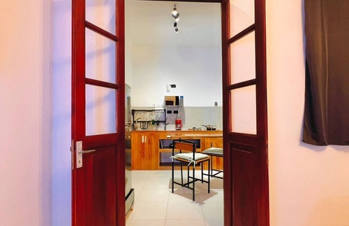Iquitos House | Lovely Green House in Iquitos 1 Bed Apartment - WiFi/Centric/AC